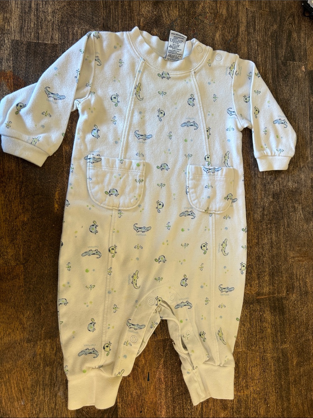 OshKosh B'gosh White Long-Sleeve One-Piece with Blue & Green Animal Print